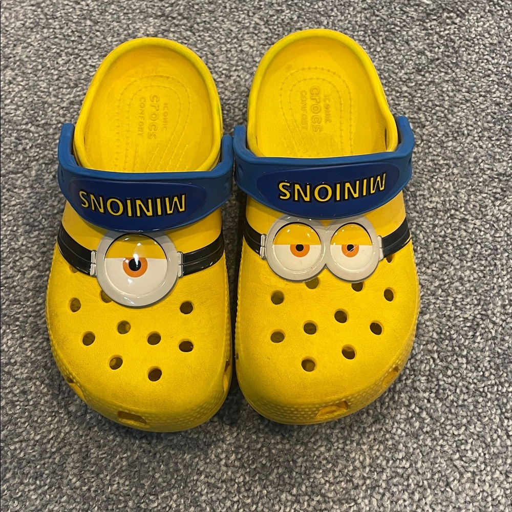 Kids CROCS Minions